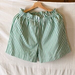 Mille Green Striped Women's Shorts